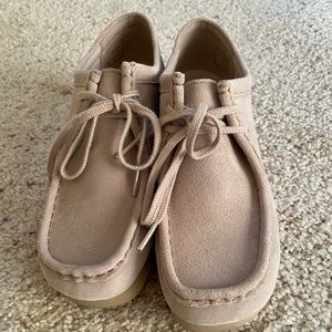 Clark Wallabees. Taupe. Size 9. Brand New. Never Worn